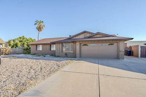 2337 E Riviera Dr, Tempe, AZ, 85282-6040 | Card Image