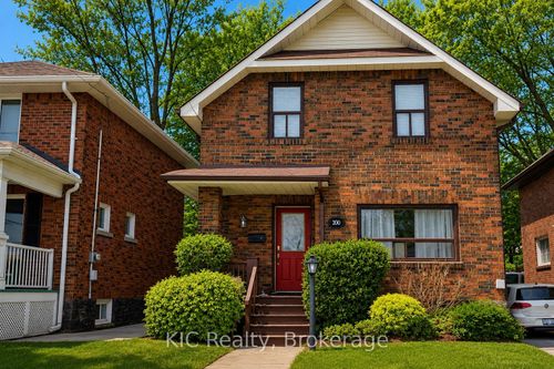 200 Oshawa Blvd N, Oshawa, ON, L1G5S9 | Card Image