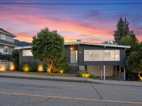 87 Mundy St, Coquitlam, BC, V3K5L5 | Card Image