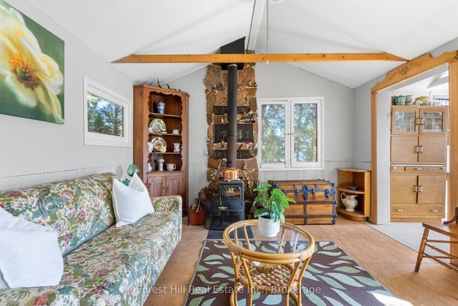 1089 Lutes Lane, House other with 4 bedrooms, 2 bathrooms and 6 parking in Dorset ON | Image 13