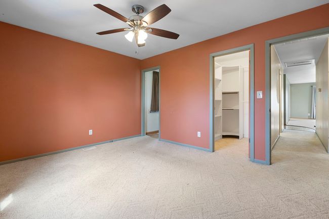 1212 Hilltop Blvd, House other with 3 bedrooms, 2 bathrooms and 1 parking in Mchenry IL | Image 10