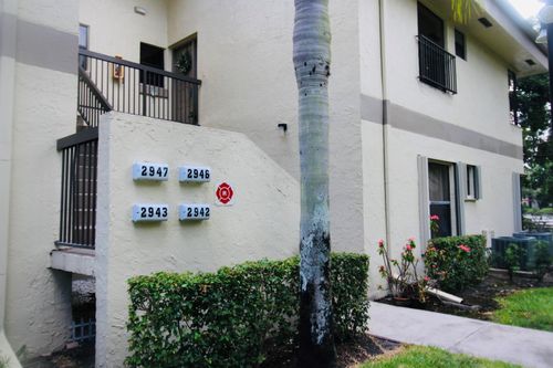 2021-2946 Carambola Cir S, Coconut Creek, FL, 33066-2587 | Card Image