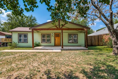 220 San Angelo Ave, Benbrook, TX, 76126-2529 | Card Image