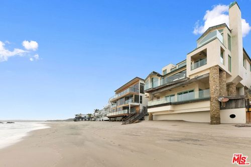 24920 Malibu Rd, Malibu, CA, 90265-4618 | Card Image