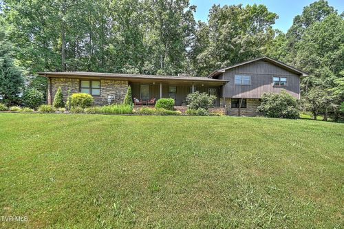 4700 Weaver Pike, Bluff City, TN, 37618-3116 | Card Image
