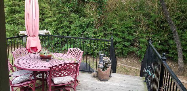 Back yard deck | Image 16
