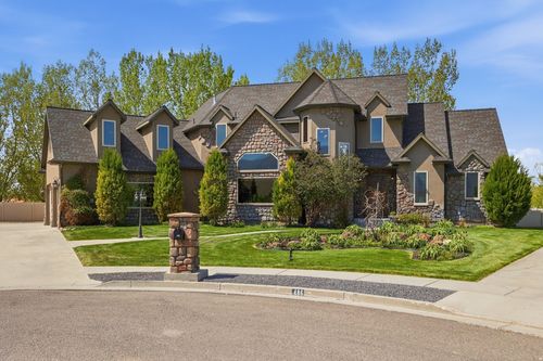 486 E 100 N, Tremonton, UT, 84337-6754 | Card Image