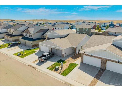 526 Foxtail Pl, Wiggins, CO, 80654-7958 | Card Image