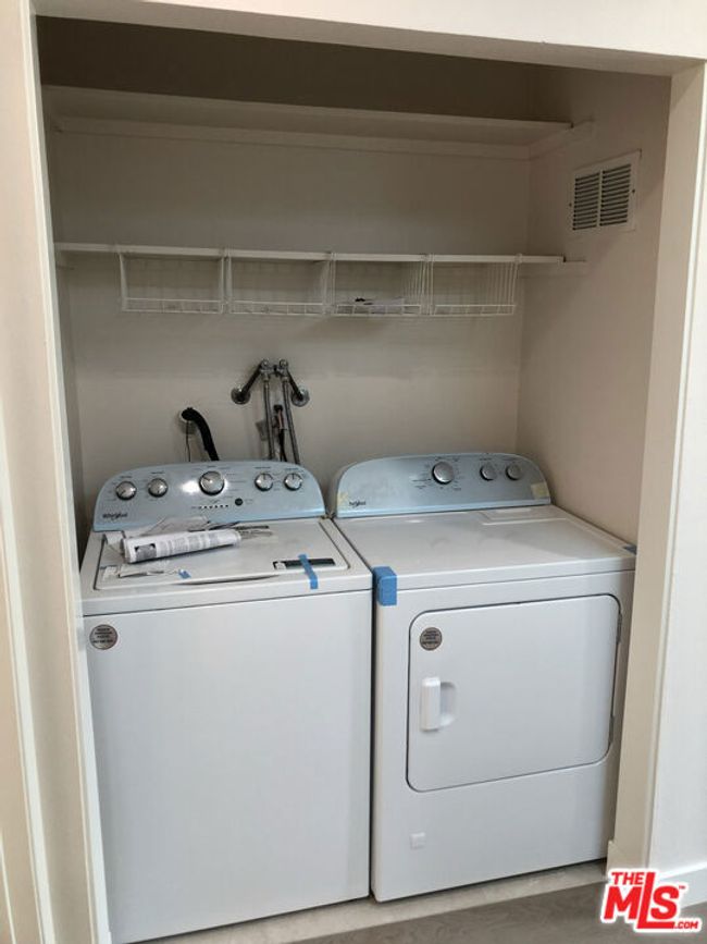 APT-5 - 600 N Isabel St, Condo with 2 bedrooms, 2 bathrooms and 2 parking in Glendale CA | Image 8