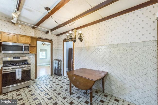 818 E Abington Ave, House other with 4 bedrooms, 1 bathrooms and null parking in GLENSIDE PA | Image 6