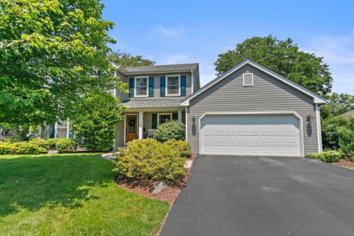 740 Fairview Ave, Glen Ellyn, IL, 60137-5598 | Card Image