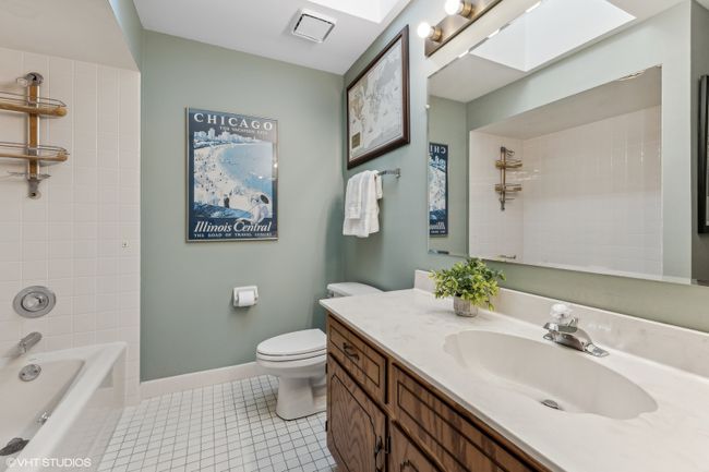 South facing with views of forest preserve to the | Image 19
