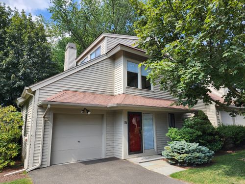apt-15-320 Strawberry Hill Ave, Stamford, CT, 06902-2580 | Card Image