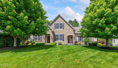 18 Burton Lane, Colonie, NY, 12211 | Card Image