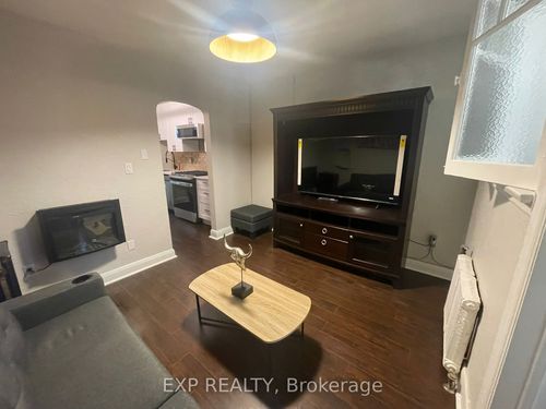 111 Dundas St, London, ON, N6A1E8 | Card Image