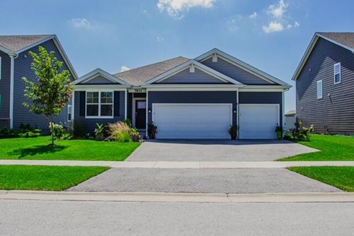 7831 W 105th Place, Crown Point, IN, 46307 | Card Image