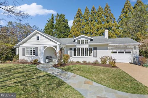 6156 Tompkins Dr, MCLEAN, VA, 22101-3237 | Card Image