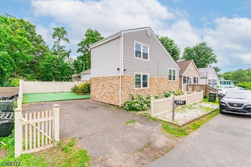 136 7th St, Hazlet Twp, NJ, 07734-2969 | Card Image