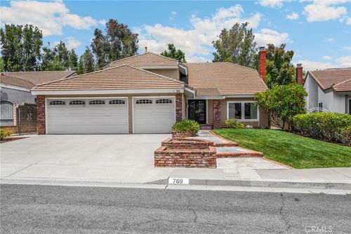 769 Oak Knoll Street, Brea, CA, 92821 | Card Image