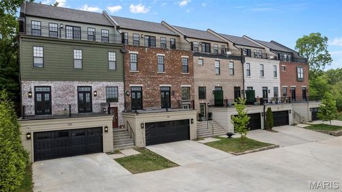 325 N Main St, Cape Girardeau, MO, 63701-7205 | Card Image