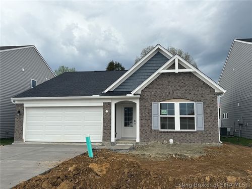 204 Jacob Ct, Sellersburg, IN, 47172-8015 | Card Image