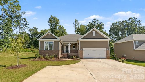 114 Jentri Way, Mooresville, NC, 28115-7358 | Card Image