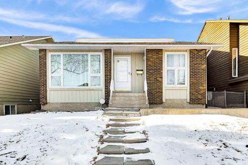1111 Berkley Drive Nw, Calgary, AB, T3K1S6 | Card Image
