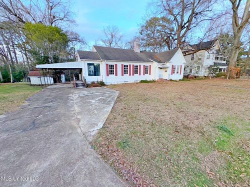 408 Boulevard St, Lexington, MS, 39095-3407 | Card Image