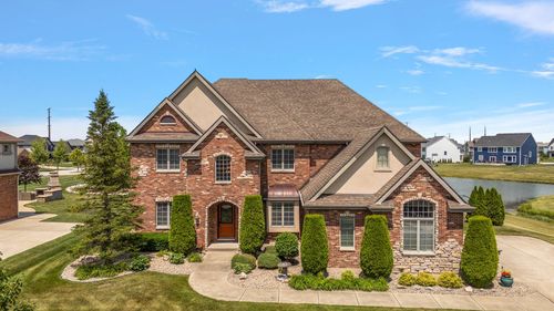 8540 W 105th Ave, Saint John, IN, 46373-8615 | Card Image