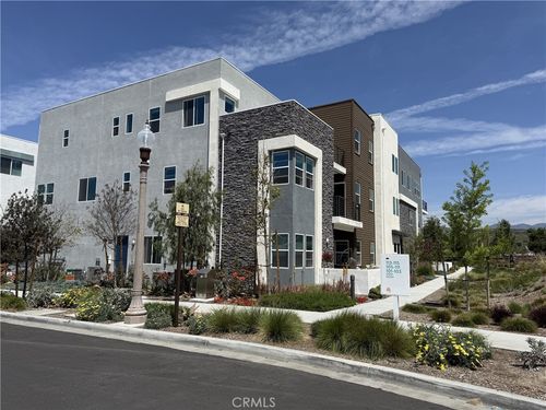 107 Sash, Irvine, CA, 92618-1456 | Card Image