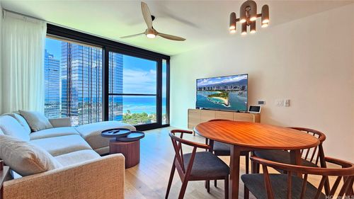 2002-333 Ward Ave, Honolulu, HI, 96814-4107 | Card Image