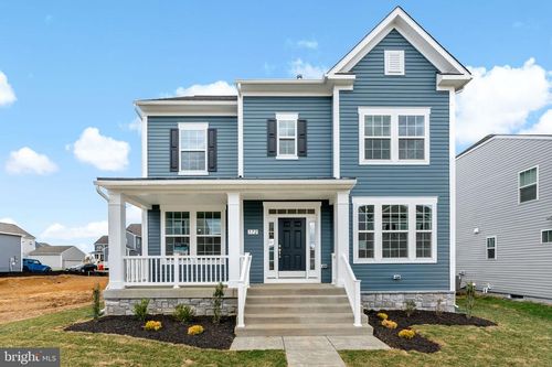 172 Silverleaf Dr, CHARLES TOWN, WV, 25414-4459 | Card Image