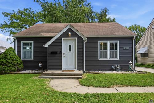 1012 Sw Watson Ave, Topeka, KS, 66604-1650 | Card Image