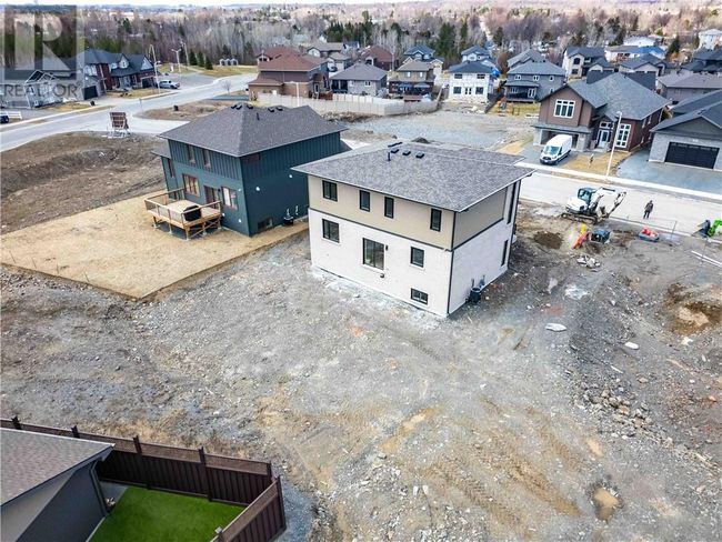 35 Noah Crt, House other with 3 bedrooms, 3 bathrooms and null parking in Sudbury ON | Image 54
