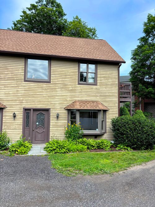 171 Main Street, Deep River, CT, 06417 | Card Image