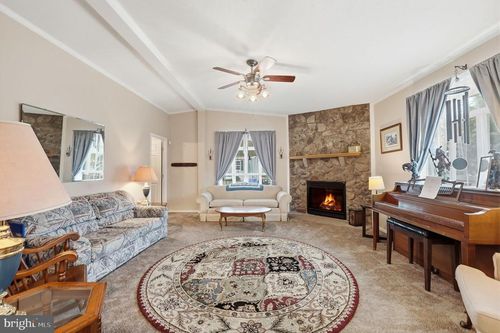 123 Averrell Ave, WINCHESTER, VA, 22603-5820 | Card Image