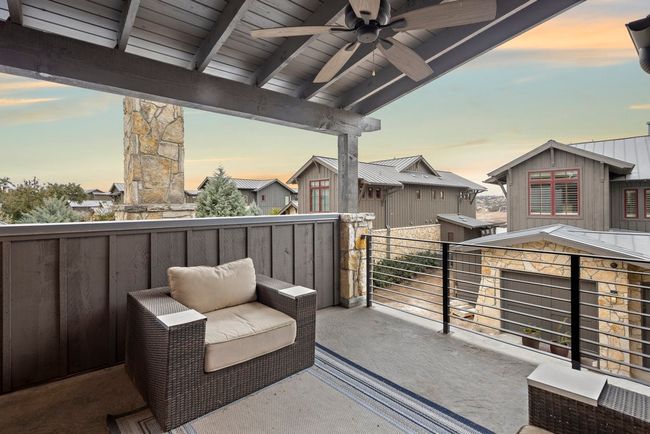 LOVELY BALCONY WITH LARGE VIEWS | Image 23