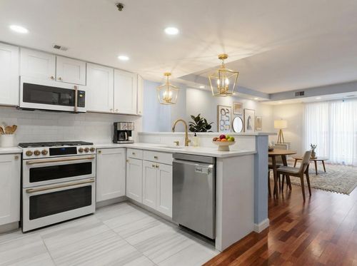 apt-5b-700 1st St, Hoboken, NJ, 07030-8809 | Card Image