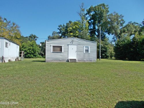 7970 Johns Dr, Sneads, FL, 32460-2319 | Card Image
