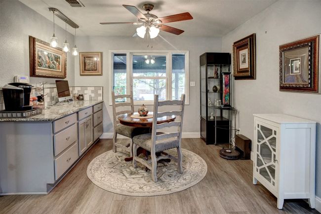 Breakfast area with a built in coffee bar | Image 10