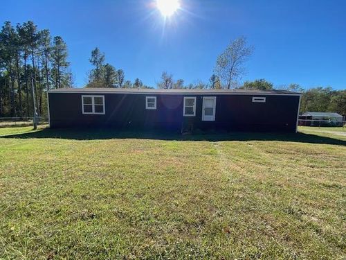 45 Lynell Dr, Huntsville, TX, 77320-1383 | Card Image