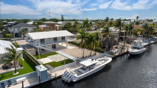 392 Laguna Ave, Key Largo, FL, 33037-4340 | Card Image