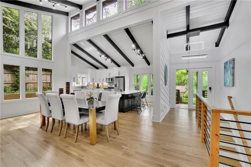 3165 Brookview Dr, Marietta, GA, 30068-3816 | Card Image