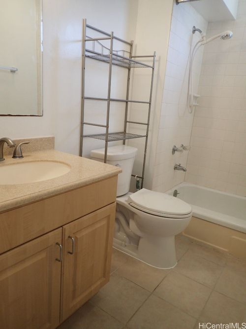 apt-401-824 Kinau St, Honolulu, HI, 96813-2530 | Card Image