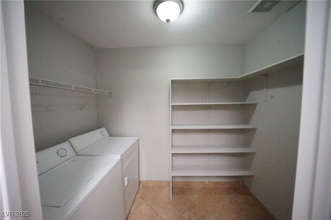 UNIT-411 - 2120 Ramrod Ave, Condo with 1 bedrooms, 1 bathrooms and null parking in Henderson NV | Image 19