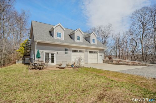 5 Rosewood Ln, Ivoryton, CT, 06442-1163 | Card Image