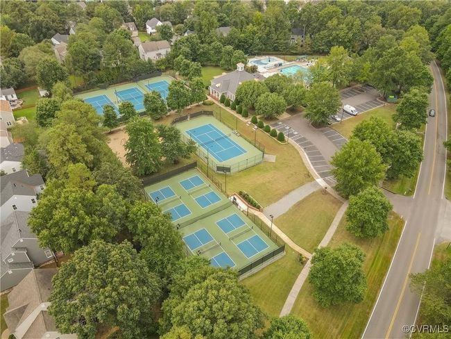 community amenities | Image 48