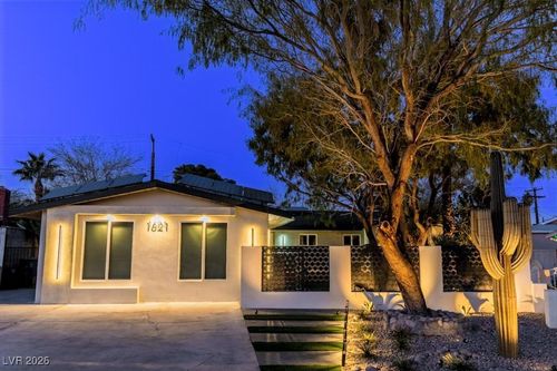 1621 Franklin Ave, Las Vegas, NV, 89104-1840 | Card Image