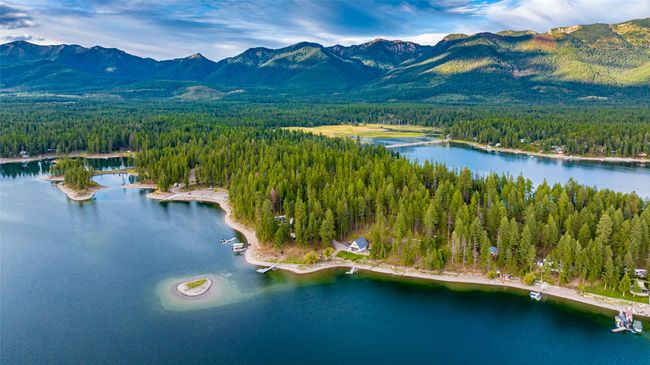 1818 Echo Cabin Loop, House other with 3 bedrooms, 4 bathrooms and null parking in Bigfork MT | Image 10