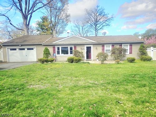 29 Belton St, Stanhope, NJ, 07874-3418 | Card Image